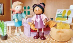 Ayana and her Cat><noscript><img width=