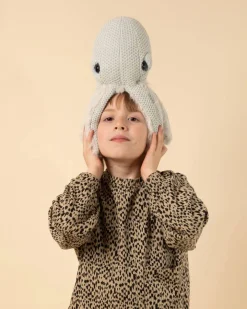 Mini Grandma Octopus><noscript><img width=