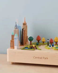 Central Park Wooden Music Box><noscript><img width=