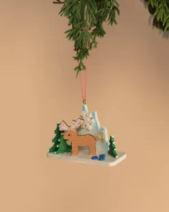 Ornament - Ice Landscape With Reindeer>Christian Ulbricht Online