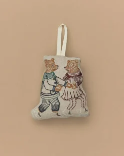 Ice Skater Bears Ornament>Coral & Tusk Sale