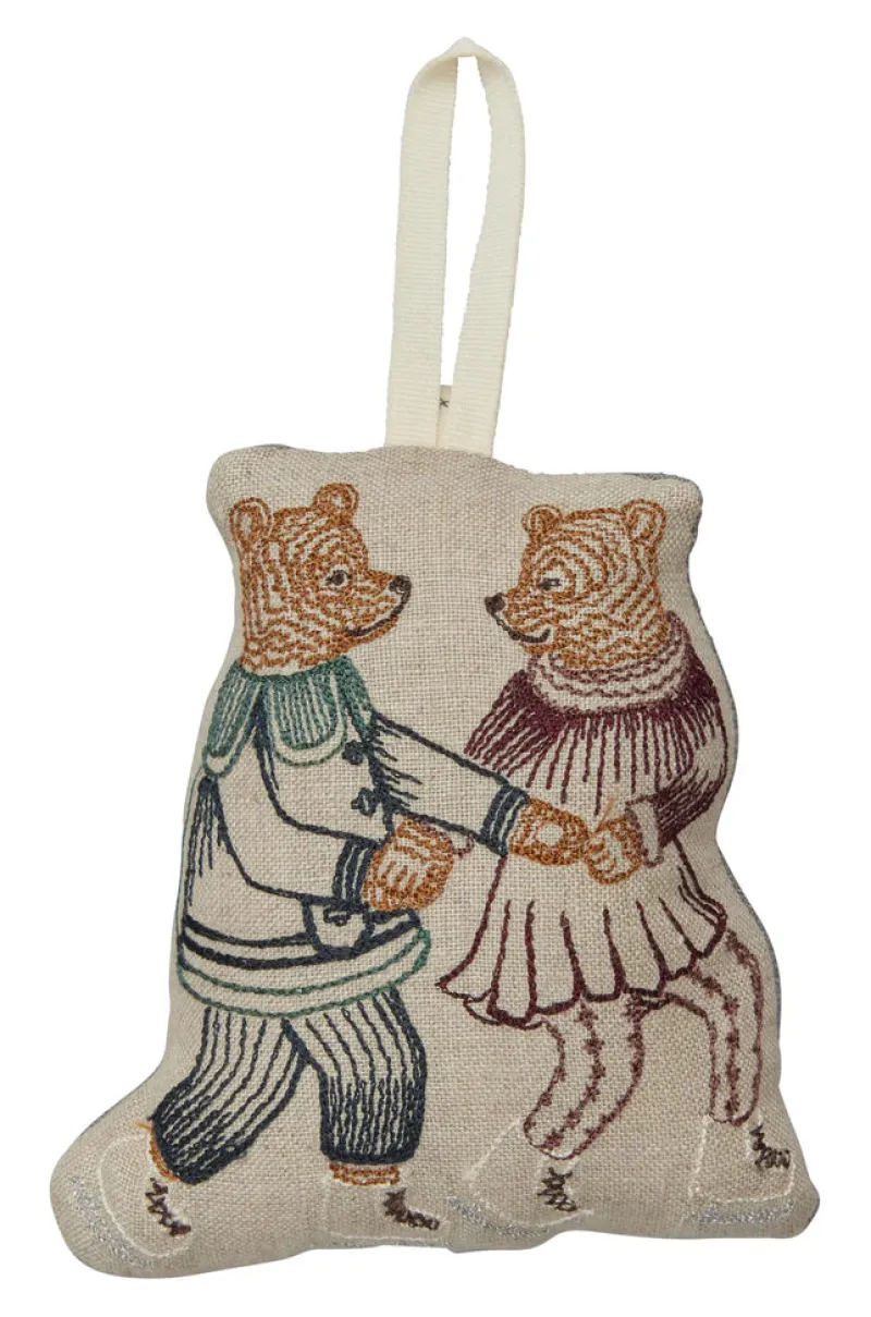 Ice Skater Bears Ornament>Coral & Tusk Sale
