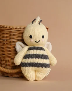 Baby Bee>Cuddle + Kind Best