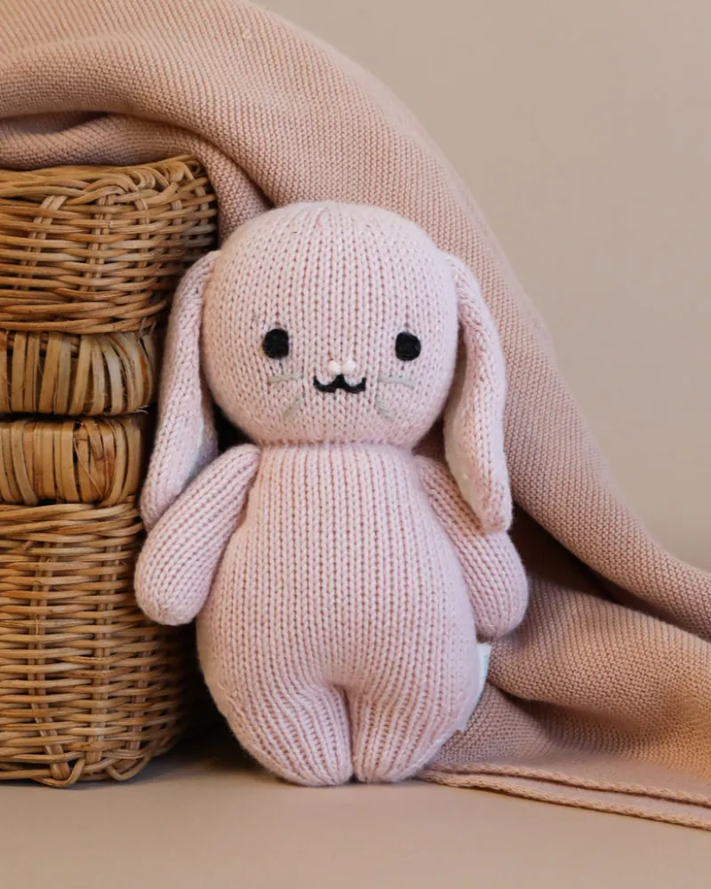 Baby Bunny>Cuddle + Kind Clearance