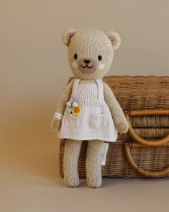 The Honey Bear><noscript><img width=