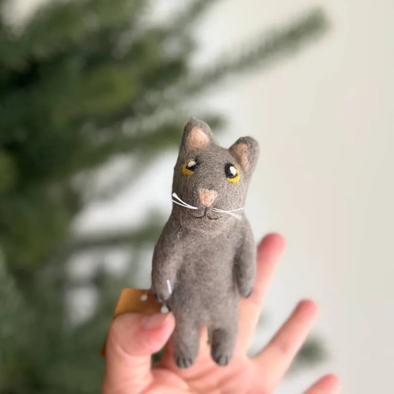 Felt Gray Cat Finger Puppet>Deer Harbour Design Discount
