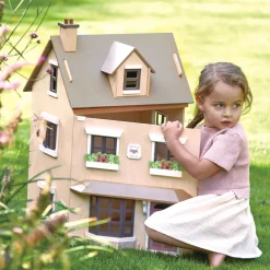 Foxtail Villa Dollhouse>Tender Leaf Toys New