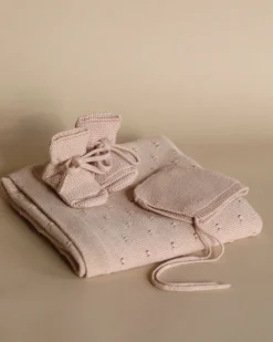 Handmade Merino Wool Booties - Apricot><noscript><img width=