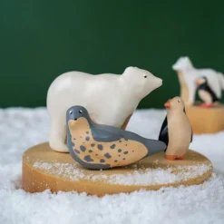 Handmade Wooden Polar Bear><noscript><img width=