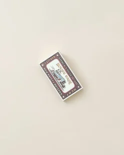 | Mouse in a box - Big Brother><noscript><img width=