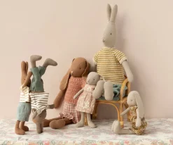 Bunny, Size 3 - Knitted Shirt & Skirt><noscript><img width=