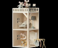 Farmhouse - Annex Bonus Room><noscript><img width=