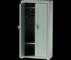 Mouse Closet - Soft Blue><noscript><img width=