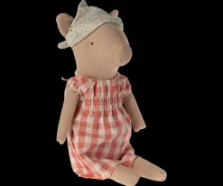 Pig - Girl><noscript><img width=