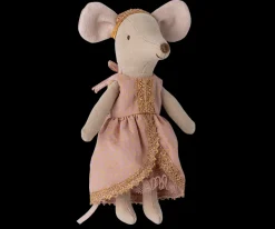 Princess And The Pea><noscript><img width=