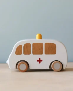 Pull-Back Wooden Ambulance>Maileg Fashion