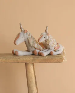 Unicorn, Small><noscript><img width=