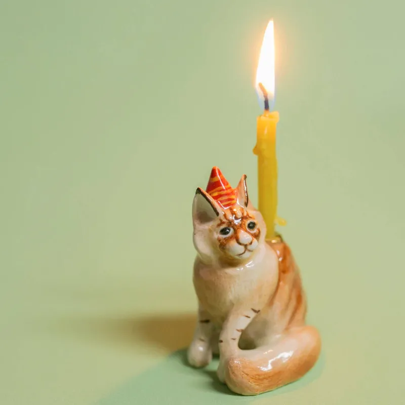 Maine Coon Cat Cake Topper>Camp Hollow Porcelain Animal Treasures Fashion