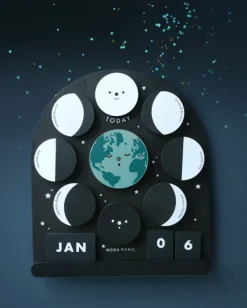 Me & The Moon – Moon Phase Calendar>Moon Picnic Best