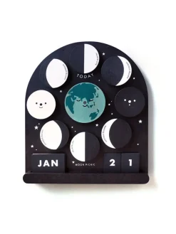 Me & The Moon – Moon Phase Calendar><noscript><img width=