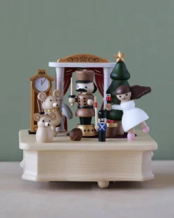 Nutcracker Ballet Music Box>Wooderful Life Fashion