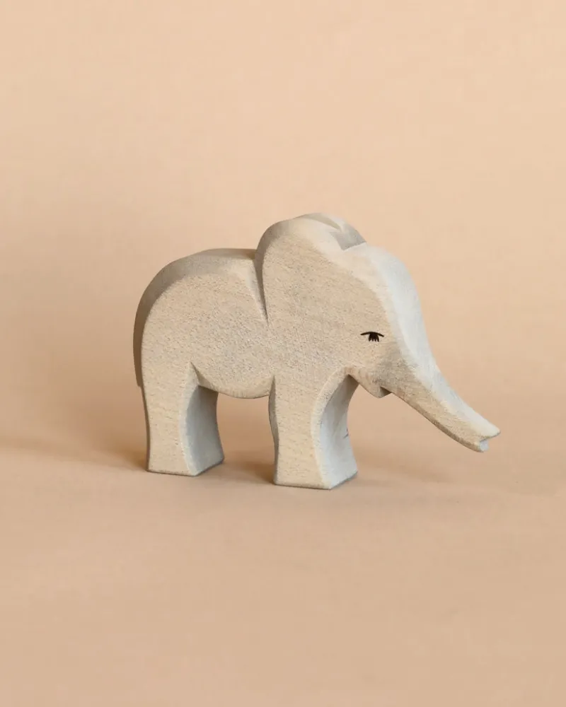 Small Elephant - Trunk Out>Ostheimer Clearance