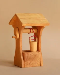 Well with Roof>Ostheimer Hot