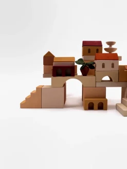 Italian Courtyard Blocks><noscript><img width=