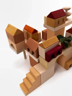 Italian Courtyard Blocks><noscript><img width=