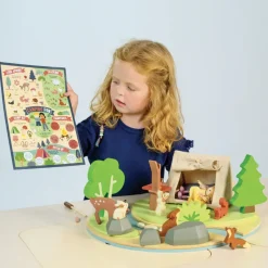 Wildlife Camping Playset><noscript><img width=