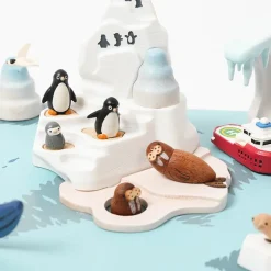 Wooden Antarctica Music Box><noscript><img width=