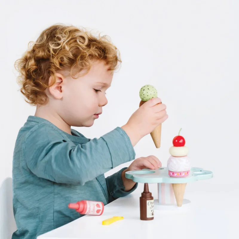 Wooden Ice Cream Stand & Toppings>Le Toy Van, Inc. Discount