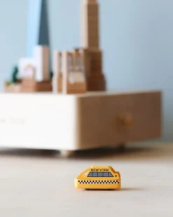 Wooden New York Music Box>Wooderful Life Discount