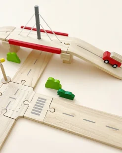 Wooden Road System Deluxe>Plan Toys Best
