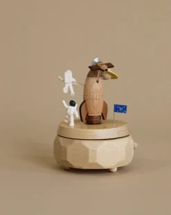 Wooden Spaceship Music Box>Wooderful Life New