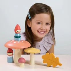 Woodland Gnome Family><noscript><img width=