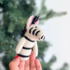 Zebra Finger Puppet><noscript><img width=